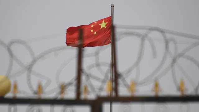 China condena à morte ex-ministros da Defesa por corrupção
