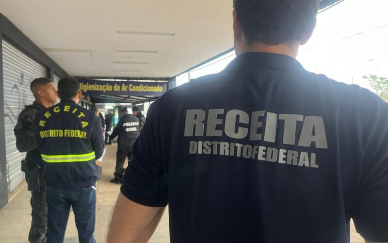 DF apreende 202 iPhones e R$ 2,5 milhões em mercadorias