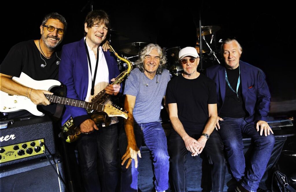 Dire Straits Legacy: turnê internacional chega a Brasília