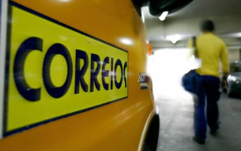 Durigan prevê prejuízo de R$ 10 bi nos Correios em 2026