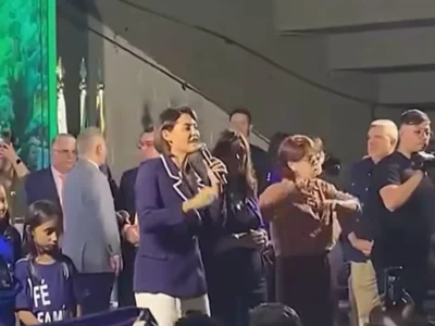 Michelle defende Bia, mas evita falar da própria candidatura