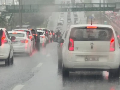 Dia dos Namorados no DF terá chuva e trovoadas, alerta Inmet