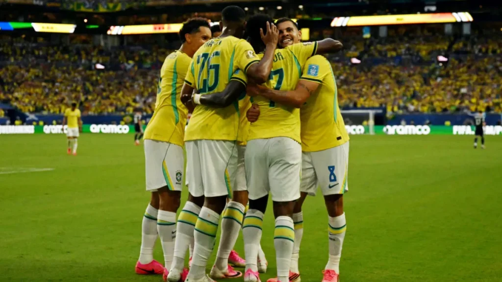 Italiano apita Brasil x Japão na Copa