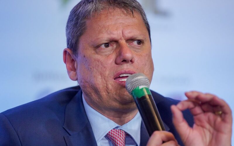 Tarcísio defende Polícia Civil após Nunes falar em perseguição
