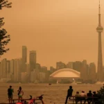 Fumaça de incêndios no Canadá cobre EUA e atinge nível perigoso