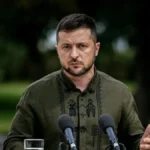 Zelensky enfrenta crise política com protestos na Ucrânia