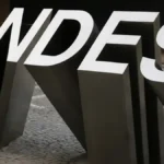 BNDES aprova R$ 20 bilhões para renovar frota de ônibus e caminhões