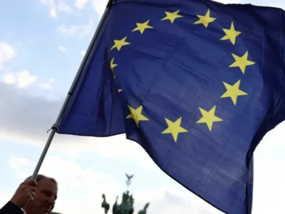 Após Ceuta, UE enfrenta crise migratória e ultradireita