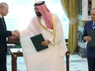 Arábia Saudita, Turquia e Paquistão firmam pacto militar