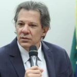 Haddad vai à Justiça contra Tarcísio por PM seguir motorista