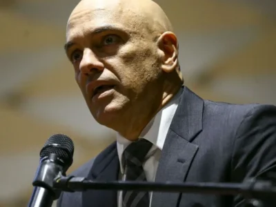 Moraes mantém caso contra jornalista na 1ª Turma do STF