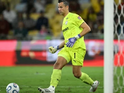 Fluminense vira sobre o Palmeiras e ajuda o Flamengo no Brasileirão